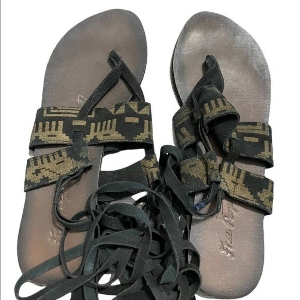 Free People Black Bronze Geometric Leather Gladiator Wrap Sandals Womens EU 37 7
